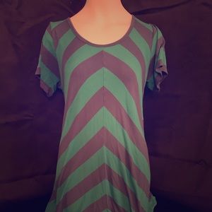 ♥️LulaRoe tee